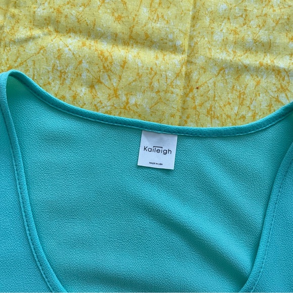 Black and Aqua Tank Tops Set (buy as a bundle) - Picture 4 of 10